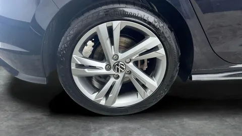 Thumbnail image for the Volkswagen Golf 1.5 eTSI MHEV R-Line    DSG
