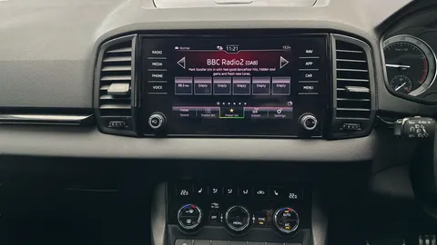 Thumbnail image for the Škoda Karoq 1.5 TSI ACT SportLine   DSG