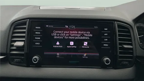 Thumbnail image for the Škoda Karoq 1.5 TSI ACT SportLine   DSG