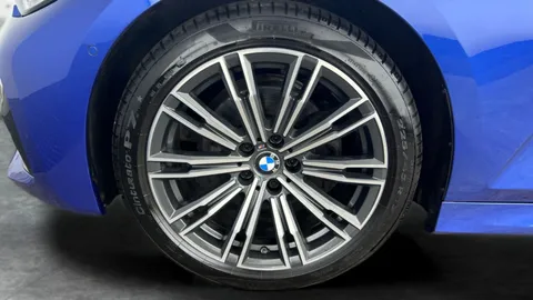 Thumbnail image for the BMW 3 Series 2.0 320i M Sport