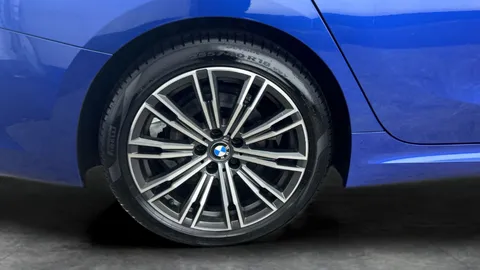 Thumbnail image for the BMW 3 Series 2.0 320i M Sport