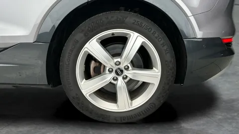 Thumbnail image for the Audi E-Tron 50 Technik   quattro 71.2kWh