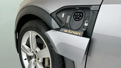 Thumbnail image for the Audi E-Tron 50 Technik   quattro 71.2kWh