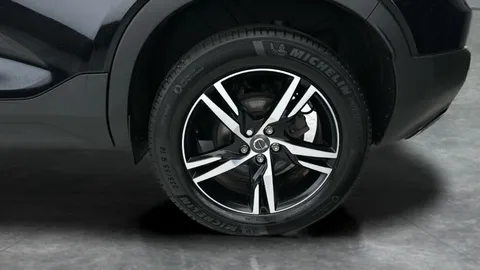 Thumbnail image for the Volvo XC40 2.0 B3 MHEV Plus    DCT