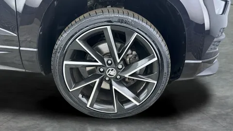Thumbnail image for the Škoda Karoq 1.5 TSI ACT SportLine   DSG