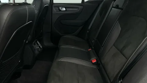 Thumbnail image for the Volvo XC40 2.0 B3 MHEV Plus    DCT