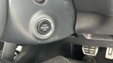 Thumbnail image for the Škoda Karoq 1.5 TSI ACT SportLine   DSG