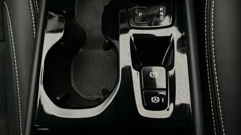 Thumbnail image for the Volvo XC40 2.0 B3 MHEV Plus    DCT