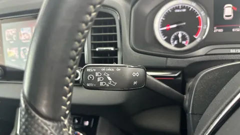 Thumbnail image for the Škoda Karoq 1.5 TSI ACT SportLine   DSG