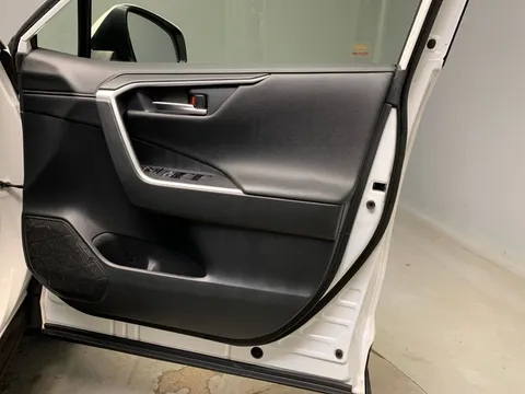 Thumbnail image for the Toyota RAV4 2.5 VVT-h GPF Icon    CVT