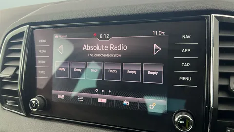 Thumbnail image for the Škoda Karoq 1.5 TSI ACT SE L
