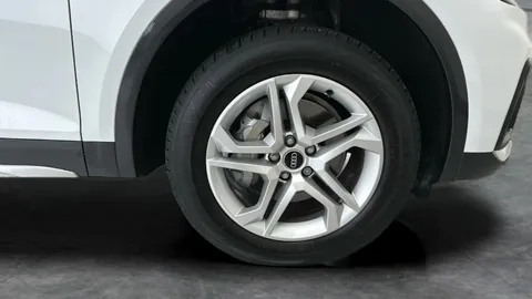Thumbnail image for the Audi Q5 2.0 TDI 40 Sport   S Tronic quattro