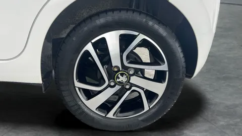 Thumbnail image for the Peugeot 108 1.0 Collection Top!