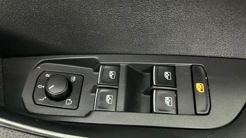 Thumbnail image for the Škoda Karoq 1.5 TSI ACT SE L
