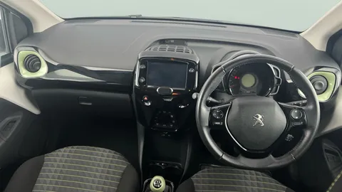 Thumbnail image for the Peugeot 108 1.0 Collection Top!