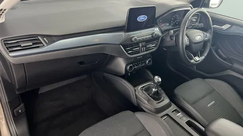 Thumbnail image for the Ford Focus 1.0T EcoBoost Active X