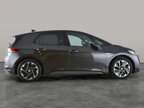 Thumbnail image for the Volkswagen Id.3 Pro Performance 58kWh Family