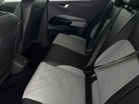 Thumbnail image for the Volkswagen Id.3 Pro Performance 58kWh Family