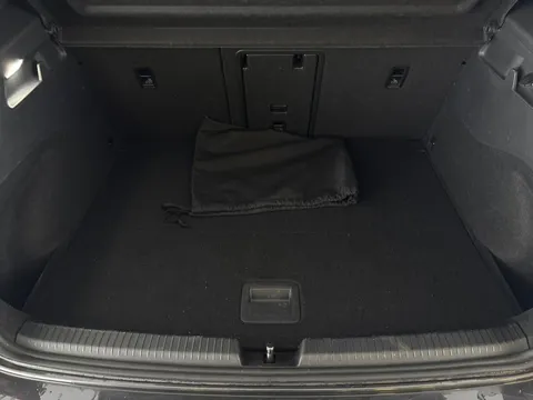 Thumbnail image for the Volkswagen Id.3 Pro Performance 58kWh Family
