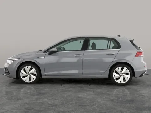 Thumbnail image for the Volkswagen Golf 2.0 TDI Style   DSG