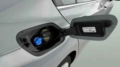 Thumbnail image for the Volkswagen Golf 2.0 TDI Style   DSG