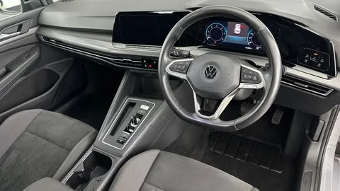 Thumbnail image for the Volkswagen Golf 2.0 TDI Style   DSG