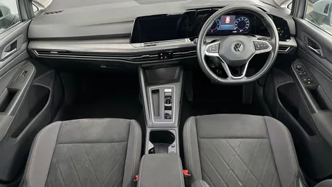 Thumbnail image for the Volkswagen Golf 2.0 TDI Style   DSG