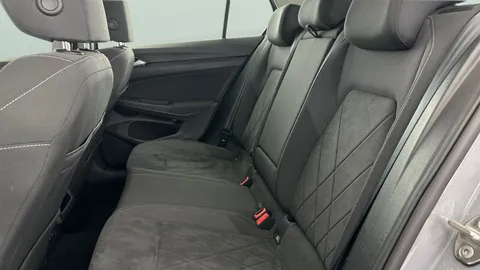 Thumbnail image for the Volkswagen Golf 2.0 TDI Style   DSG
