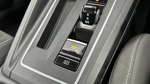 Thumbnail image for the Volkswagen Golf 2.0 TDI Style   DSG