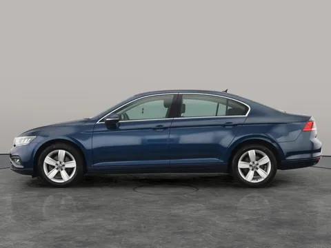 Thumbnail image for the Volkswagen Passat 2.0 TDI EVO SE Nav