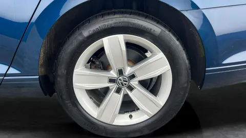 Thumbnail image for the Volkswagen Passat 2.0 TDI EVO SE Nav
