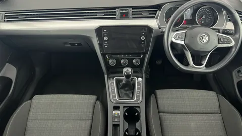Thumbnail image for the Volkswagen Passat 2.0 TDI EVO SE Nav
