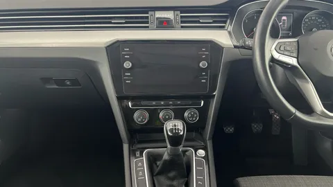 Thumbnail image for the Volkswagen Passat 2.0 TDI EVO SE Nav