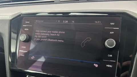 Thumbnail image for the Volkswagen Passat 2.0 TDI EVO SE Nav