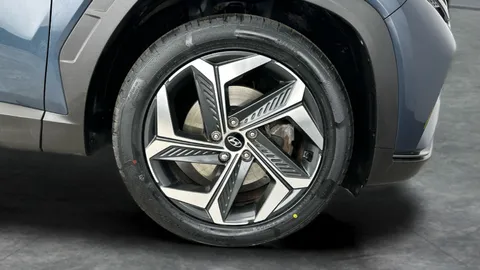 Thumbnail image for the Hyundai Tucson 1.6 T-GDi MHEV Ultimate    DCT