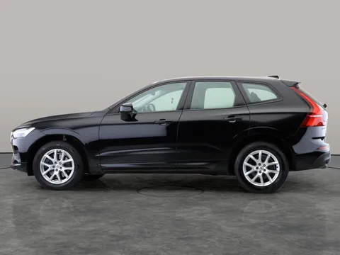Thumbnail image for the Volvo XC60 2.0 B5 MHEV Momentum