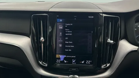 Thumbnail image for the Volvo XC60 2.0 B5 MHEV Momentum
