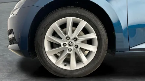 Thumbnail image for the Škoda Superb 2.0 TDI SE Technology   DSG