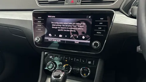Thumbnail image for the Škoda Superb 2.0 TDI SE Technology   DSG