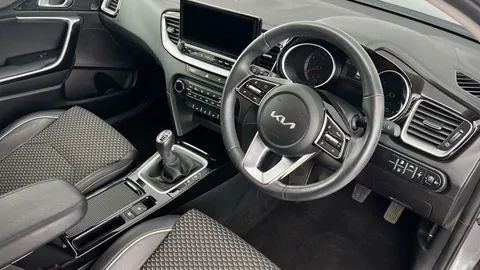 Thumbnail image for the Kia Xceed 1.5 T-GDi 3