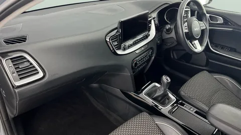Thumbnail image for the Kia Xceed 1.5 T-GDi 3