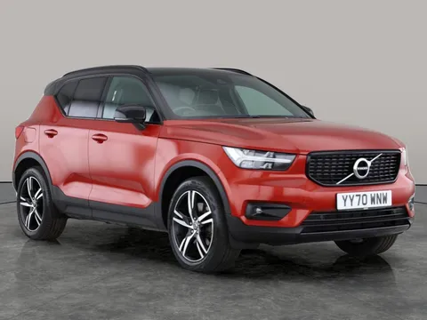 Thumbnail image for the Volvo XC40 1.5h T5 Twin Engine Recharge 10.7kWh R-Design   Plug-in
