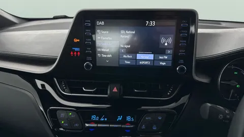 Thumbnail image for the Toyota C-HR 1.8 VVT-h GPF Icon    CVT