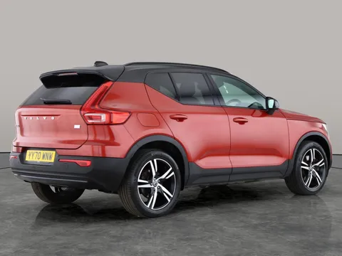 Thumbnail image for the Volvo XC40 1.5h T5 Twin Engine Recharge 10.7kWh R-Design   Plug-in