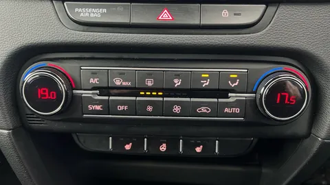 Thumbnail image for the Kia Xceed 1.5 T-GDi 3