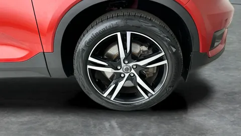 Thumbnail image for the Volvo XC40 1.5h T5 Twin Engine Recharge 10.7kWh R-Design   Plug-in