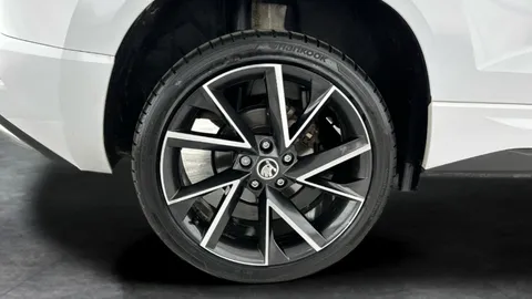 Thumbnail image for the Škoda Karoq 1.5 TSI ACT SportLine   DSG