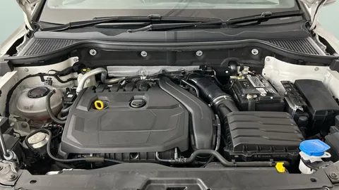 Thumbnail image for the Škoda Karoq 1.5 TSI ACT SportLine   DSG