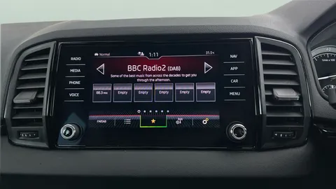 Thumbnail image for the Škoda Karoq 1.5 TSI ACT SportLine   DSG