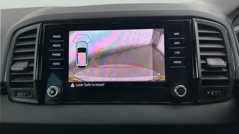 Thumbnail image for the Škoda Karoq 1.5 TSI ACT SportLine   DSG